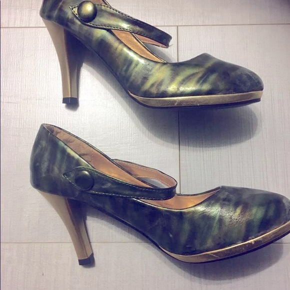 Marble Green Round Toe Pumps High Heels ๐ ๐ With Straps - Picture 2 of 8